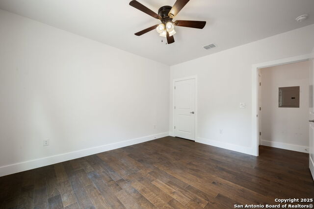 1030 Elsmere, San Antonio, Texas image 17