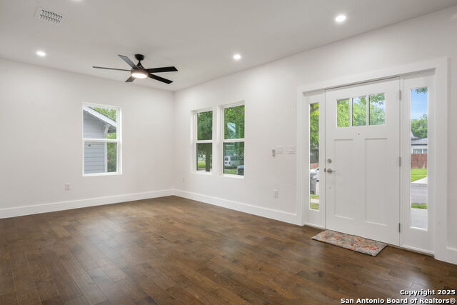 1030 Elsmere, San Antonio, Texas image 4