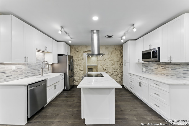 19214 Grey Forest, Helotes, Texas image 12