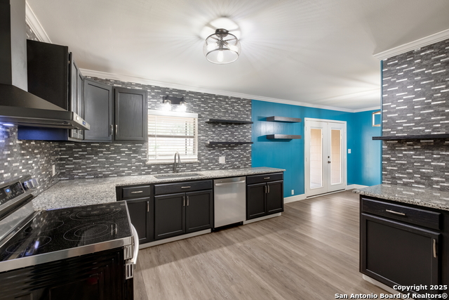 1400 Windy Knoll, Devine, Texas image 17