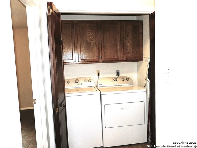 525 Cherry Ridge, Floresville, Texas image 19