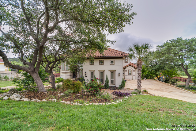 714 Ruidosa Downs, Helotes, Texas image 4