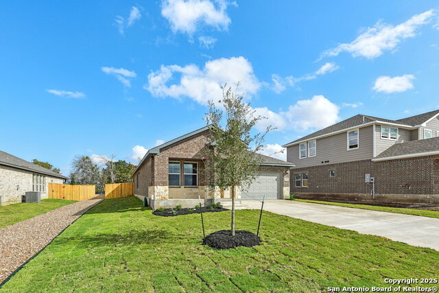 9502 Quail Crest Dr, Schertz, Texas image 2