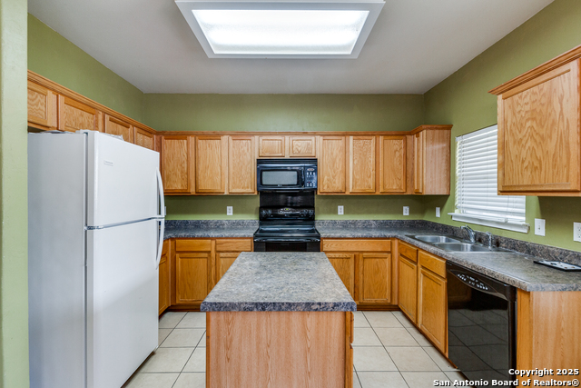 9007 Burnt Peak, Helotes, Texas image 8