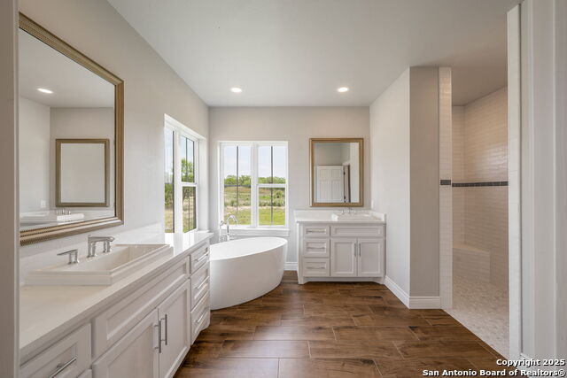 1216 County Road 424, Hondo, Texas image 22