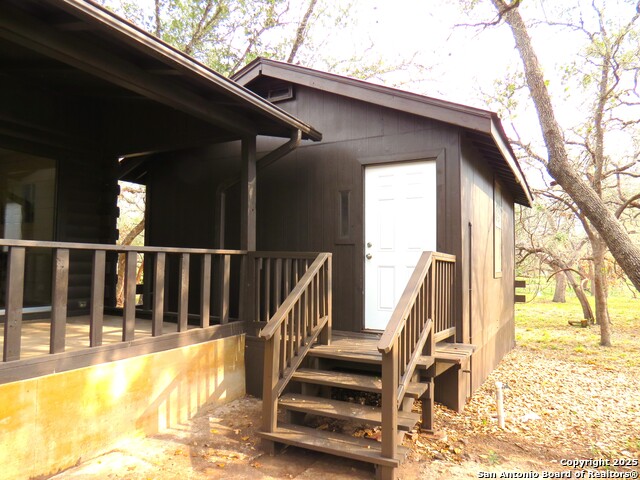 207 Misty Bend, Floresville, Texas image 12