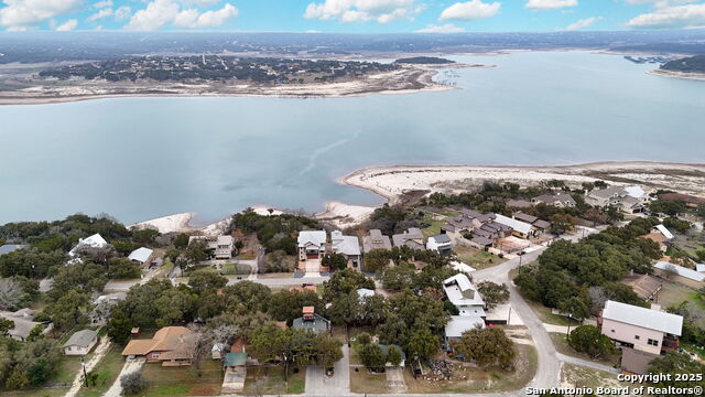 1087 Driftwind, Canyon Lake, Texas image 27