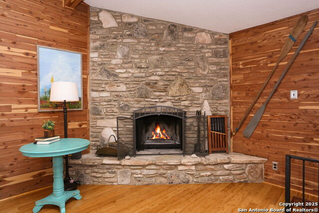 1087 Driftwind, Canyon Lake, Texas image 6