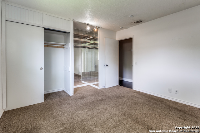 5554 Castle Knight, San Antonio, Texas image 19