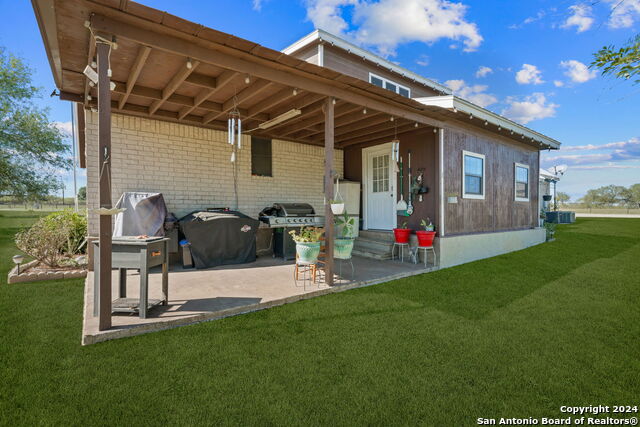136 Country Place, Adkins, Texas image 28