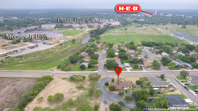 333 Studer, Uvalde, Texas image 29