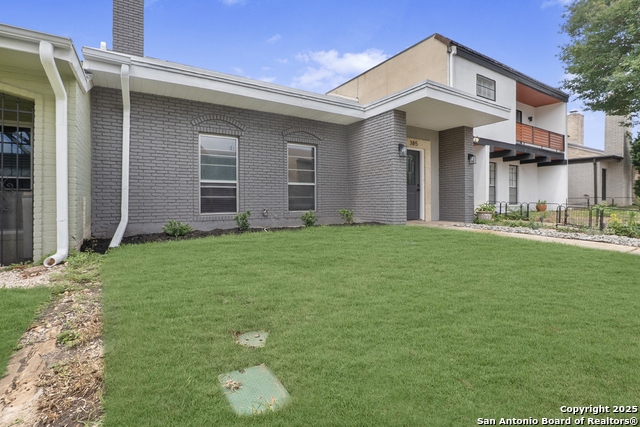 385 Fenwick Dr, Windcrest, Texas image 2