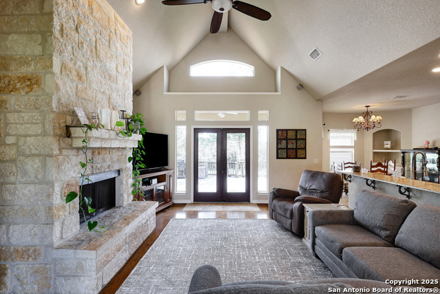 201 Oak Ridge, Boerne, Texas image 7