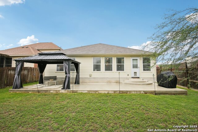 7938 Sterling Manor, Converse, Texas image 34