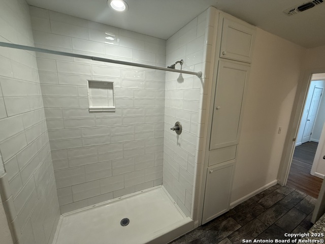 1124 W Mill St., New Braunfels, Texas image 12