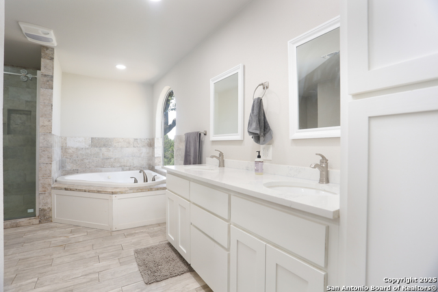 8851 Rebecca Creek, Spring Branch, Texas image 17