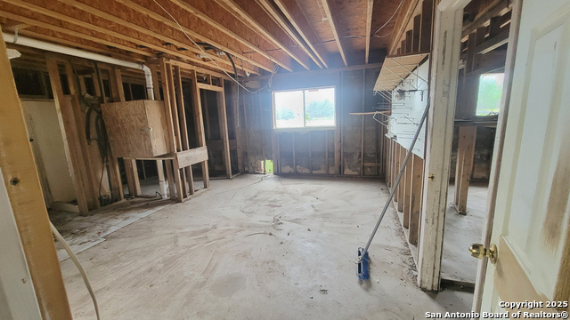 7 Glen Cove Dr, Seguin, Texas image 28