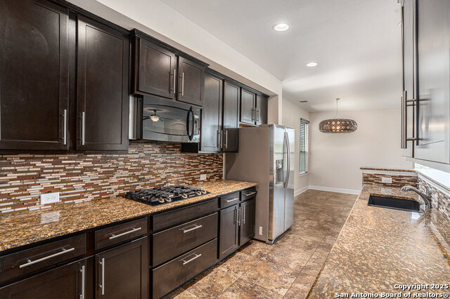 23807 Stately Oaks, San Antonio, Texas image 11