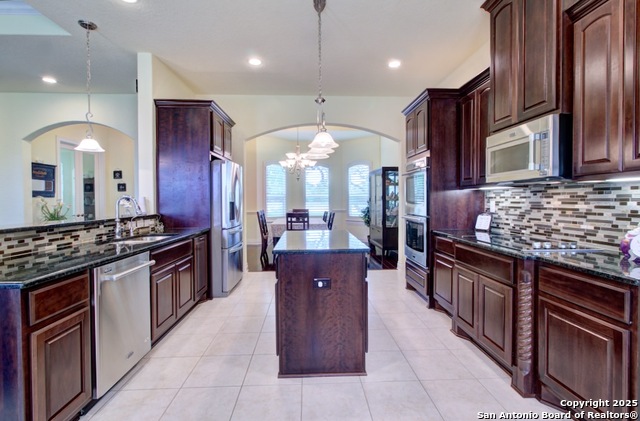 111 Auburn, Spring Branch, Texas image 19