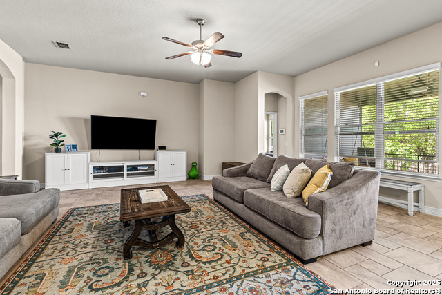 1002 Faith Ranch, San Antonio, Texas image 12