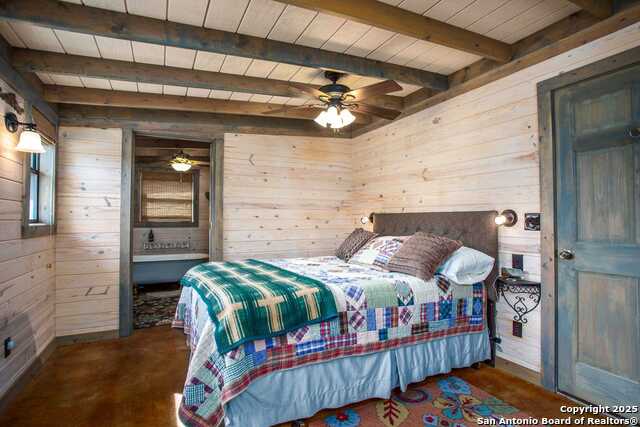 443 Moseley, Medina, Texas image 32