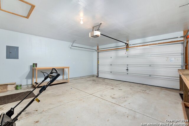 109 Gatewood Falls, Cibolo, Texas image 38
