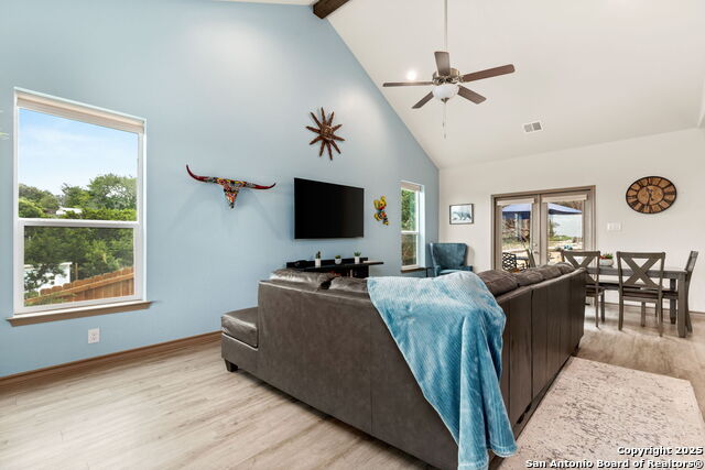 1528 Connie, Canyon Lake, Texas image 3