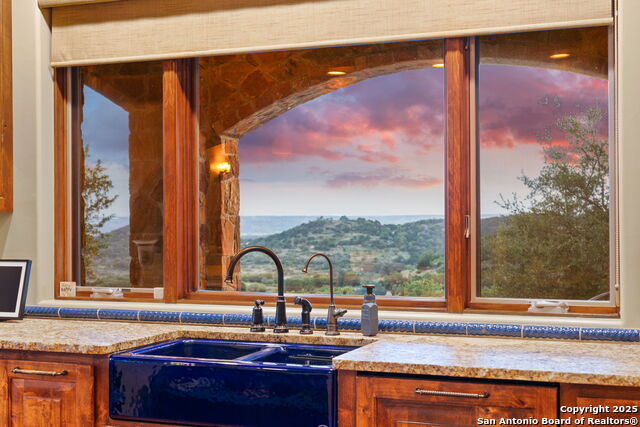 210 Painted Sky, Comfort, Texas image 15