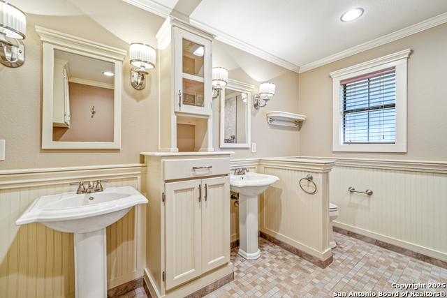 4743 Fm 775, La Vernia, Texas image 37