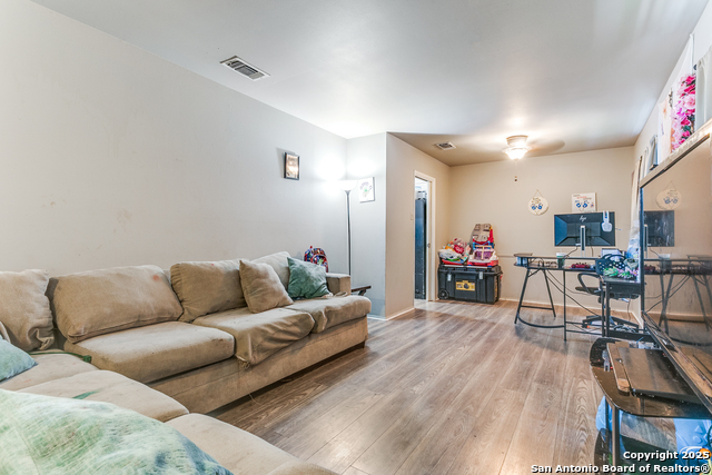 5118 Crusade Dr, San Antonio, Texas image 4