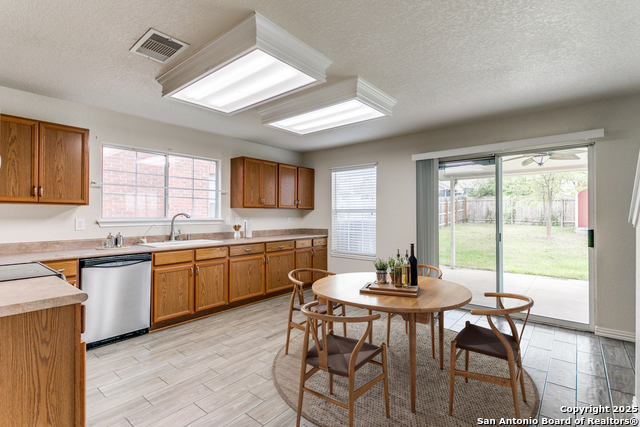 6415 Merlin, San Antonio, Texas image 15