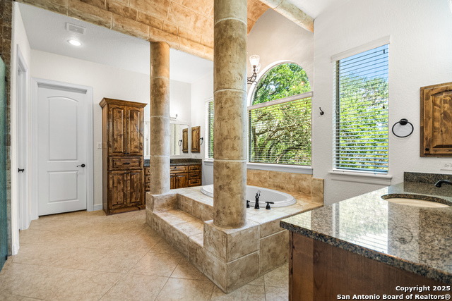 102 Arroyo, Boerne, Texas image 25