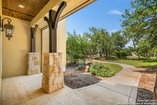102 Arroyo, Boerne, Texas image 3