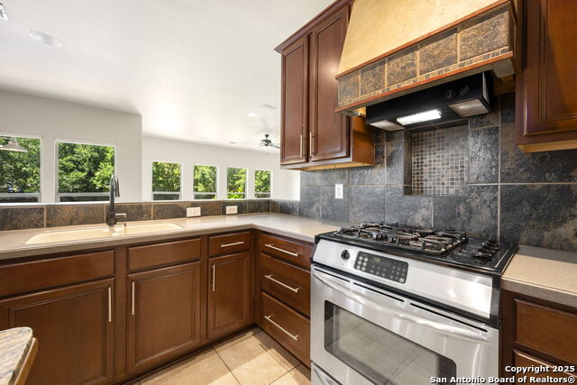 14303 John David, Helotes, Texas image 12