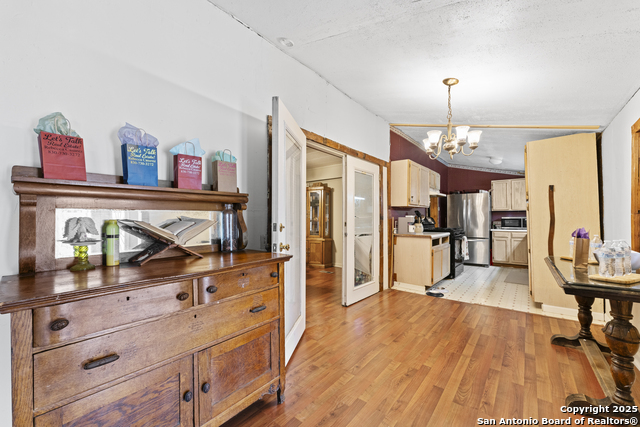 309 Woodcreek Circle, McQueeney, Texas image 14