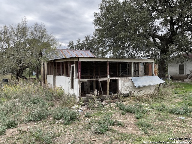 3020 County Road 265, Mico, Texas image 25