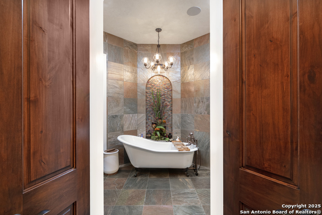 2219 Clubs Dr, Boerne, Texas image 20