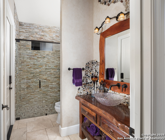 2219 Clubs Dr, Boerne, Texas image 25