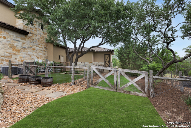 2219 Clubs Dr, Boerne, Texas image 40