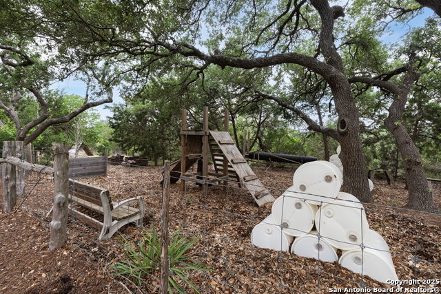 2219 Clubs Dr, Boerne, Texas image 41