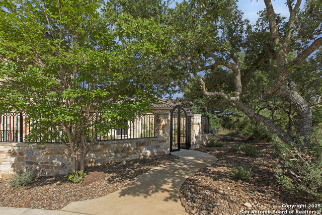 2219 Clubs Dr, Boerne, Texas image 49