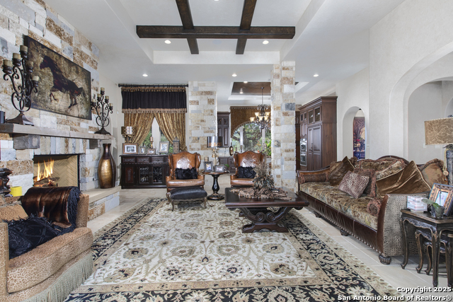 2219 Clubs Dr, Boerne, Texas image 9