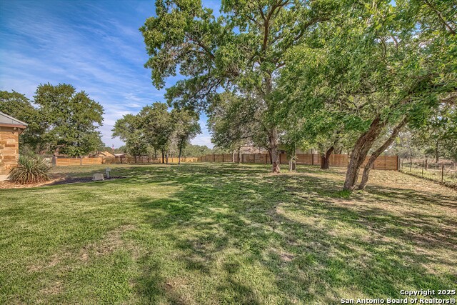 172 Woodlands, La Vernia, Texas image 27