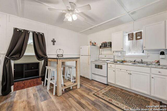 511 Red Bird St, Canyon Lake, Texas image 26