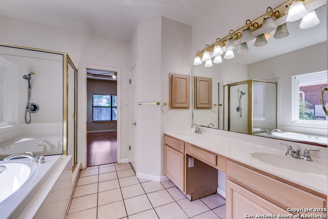 9419 Camino Venado, Helotes, Texas image 16