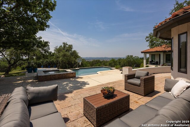 8122 Triple Crown, Fair Oaks Ranch, Texas image 38