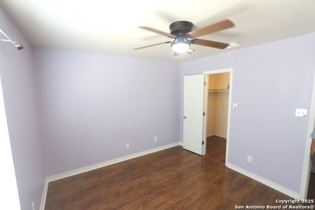 421 Ringaskiddy Circle, Floresville, Texas image 25