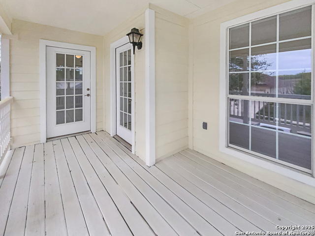 121 Lark Hill, Floresville, Texas image 10