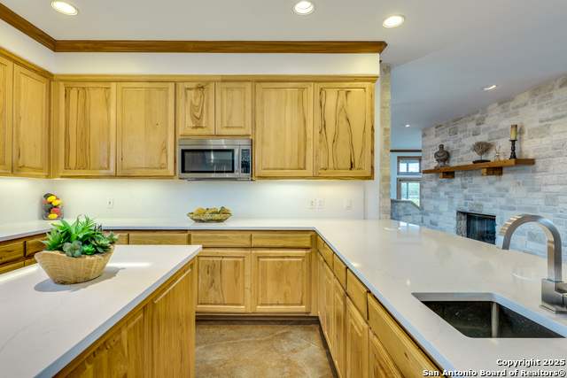 24005 Pedernales Canyon Trl, SPICEWOOD, Texas image 32