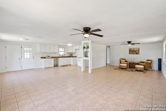218 Live Oak Ln, Sandia, Texas image 15